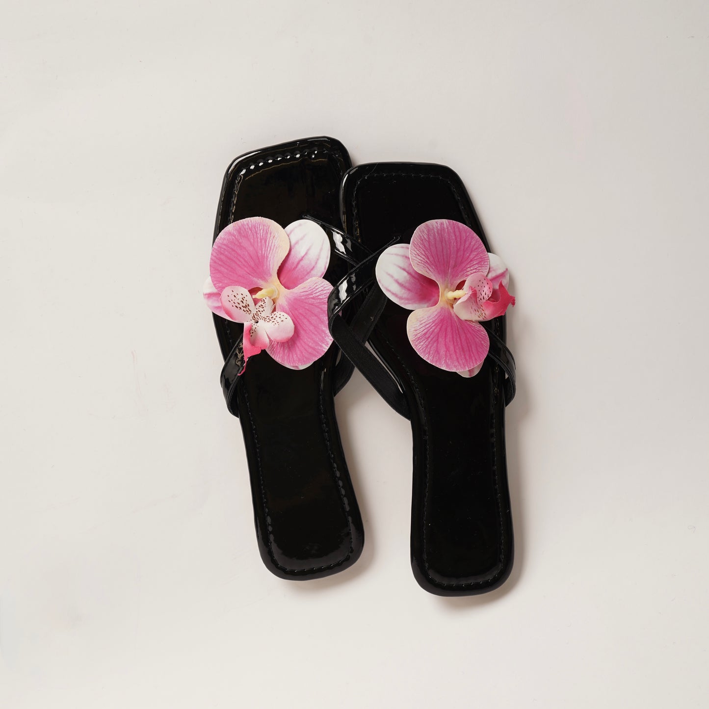 Flower sandals
