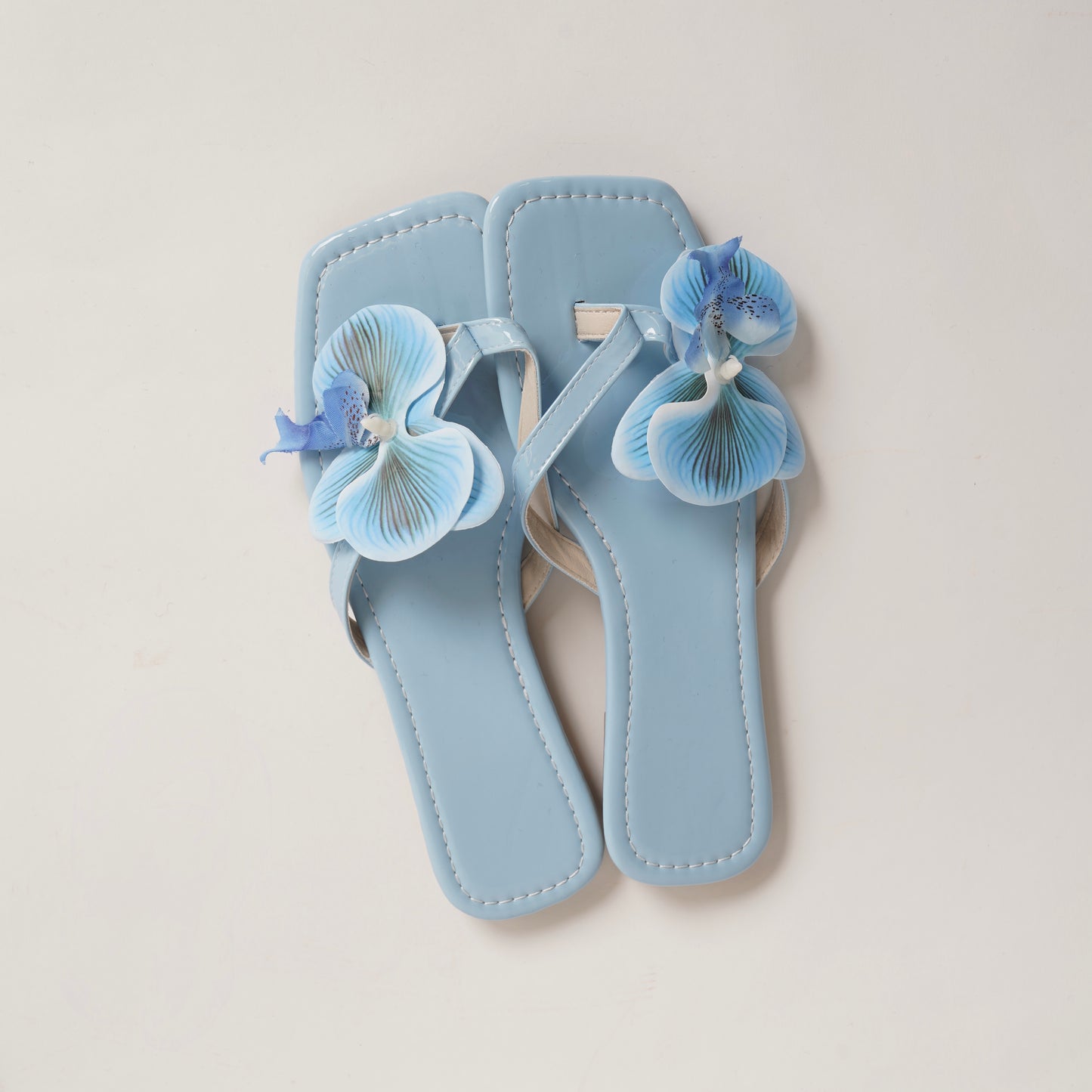 Flower sandals