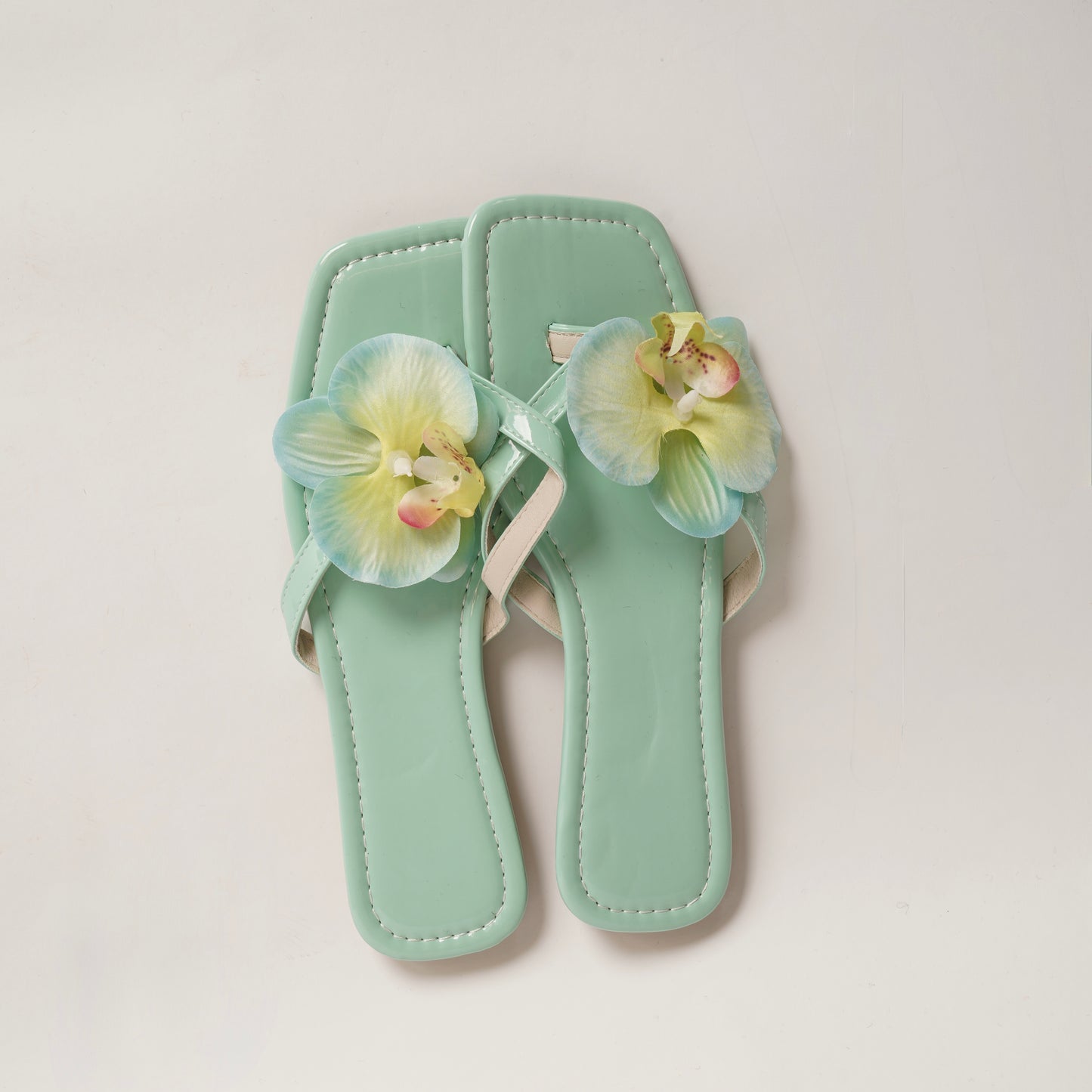 Flower sandals
