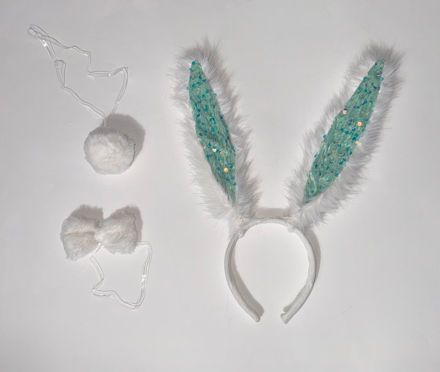 Furry bunny accessory set