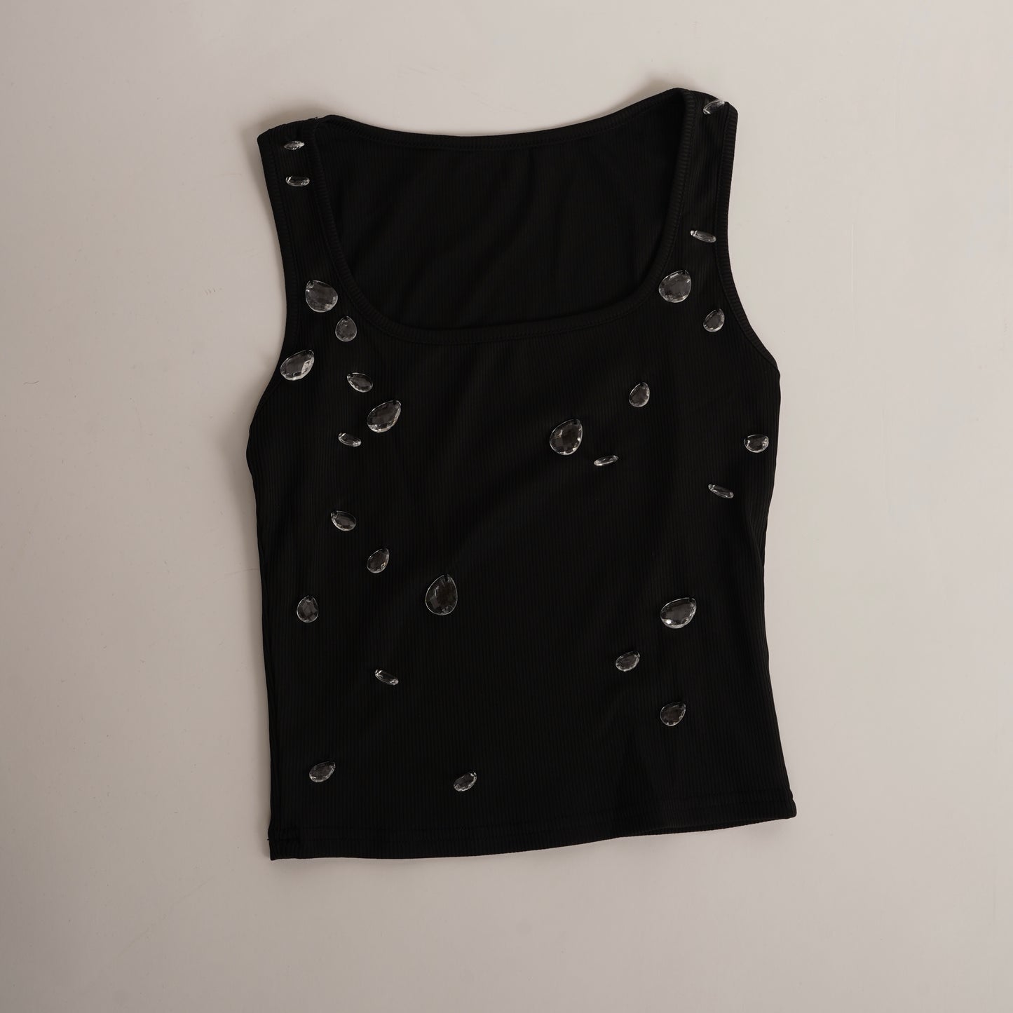 The Halo Vibe X BE Sequin short & crystal top co ord