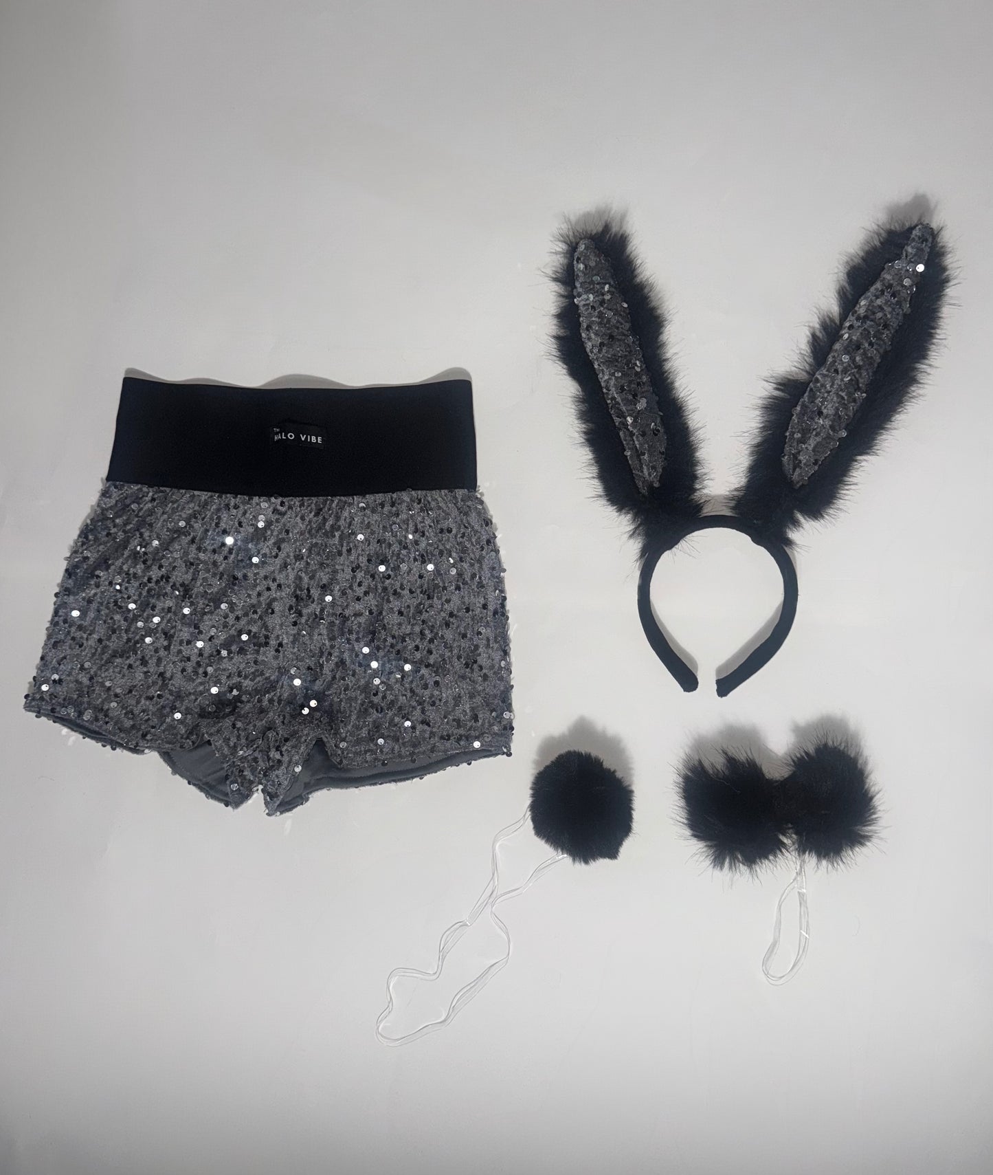 Easter Bunny Sequin Shorts Outfit Bundle – Sparkly Festival Shorts with Bunny Ears, Tail & Bow Costume Accessories